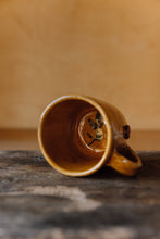 Load image into Gallery viewer, Pods Flower Mug | a•pottery
