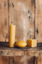 Load image into Gallery viewer, Organic Beeswax Candle Set - Fudge & Friends
