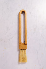 Load image into Gallery viewer, Long Wooden Handmade Brush