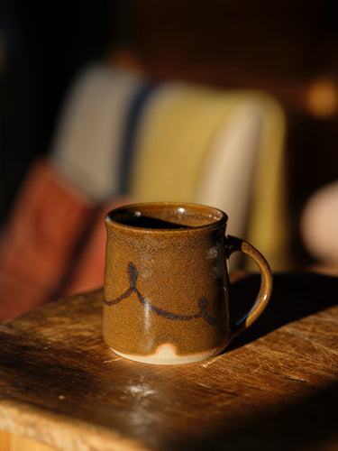 Ceramic Mug in Umber with Oxide Loops