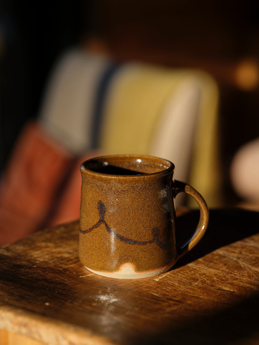 Ceramic Mug in Umber with Oxide Loops