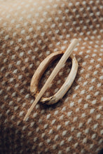 Load image into Gallery viewer, Wooden Circle Hair Pin