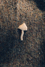 Load image into Gallery viewer, Mushroom Pin Badge