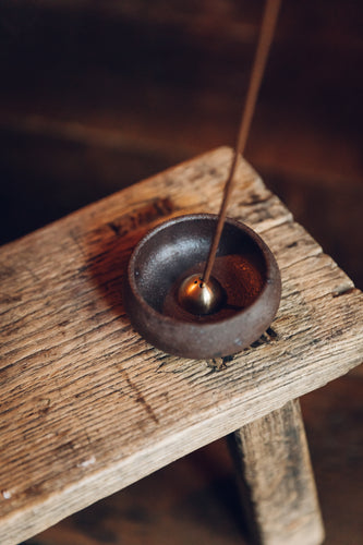 Mud Clay Incense Bowl & Brass Dome Holder