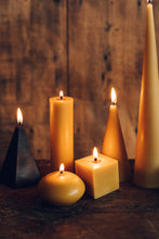 Load image into Gallery viewer, Organic Beeswax Candle Set - Fudge &amp; Friends